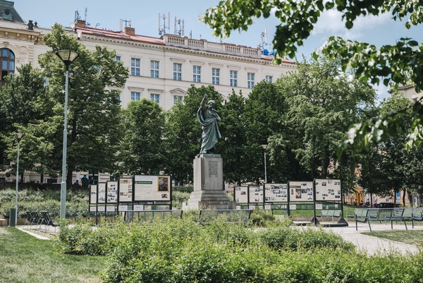 BUDOVA_VS_145432